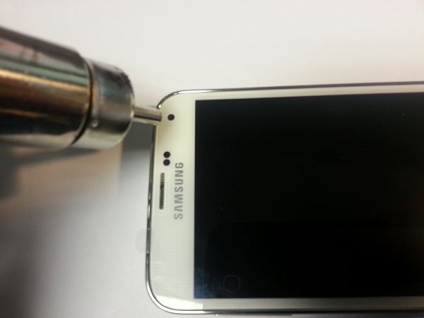 Guide de démontage et réparation du Samsung Galaxy S5 SM-G900F étape 12
