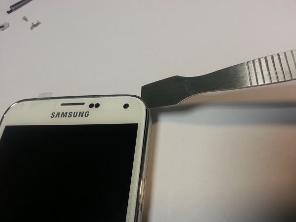 Guide de démontage et réparation du Samsung Galaxy S5 SM-G900F étape 13