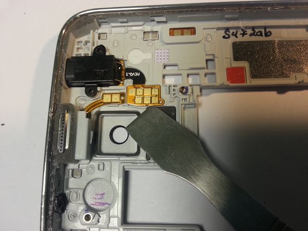 Guide de démontage et réparation du Samsung Galaxy S5 SM-G900F étape 34