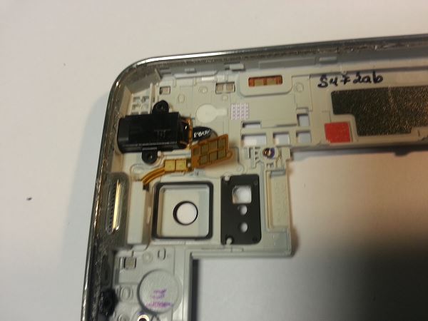 Guide de démontage et réparation du Samsung Galaxy S5 SM-G900F étape 35