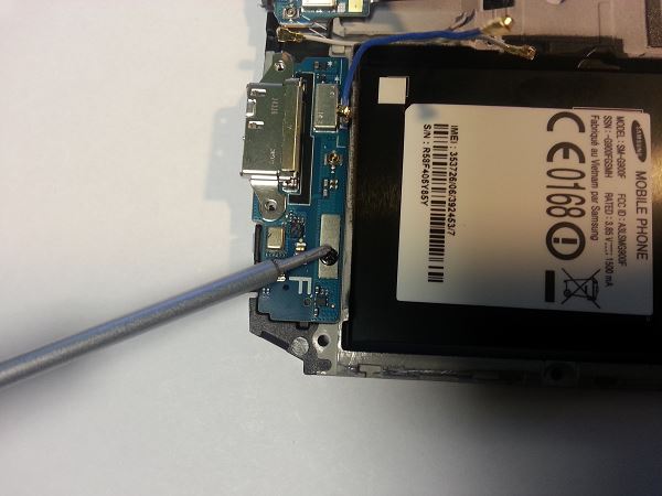 Guide de démontage et réparation du Samsung Galaxy S5 SM-G900F étape 74