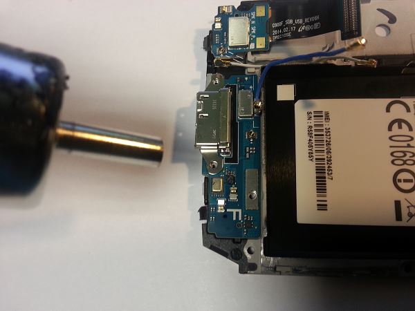Guide de démontage et réparation du Samsung Galaxy S5 SM-G900F étape 74