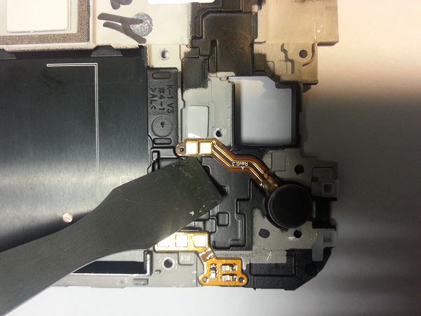 Guide de démontage et réparation du Samsung Galaxy S5 SM-G900F étape 78