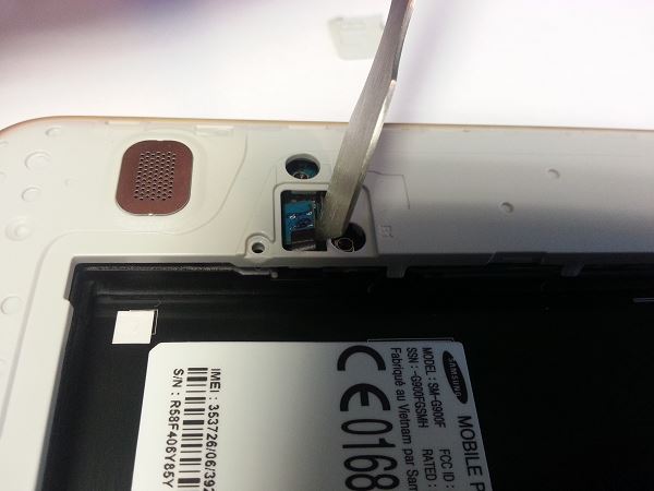 Guide de démontage et réparation du Samsung Galaxy S5 SM-G900F étape A3