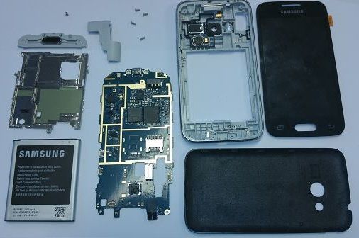 Kit outil réparation démontage smartphone téléphone iphone samsung nokia  HTC - Kit de réparation smartphone - Achat & prix